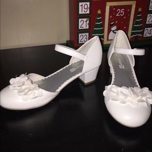 Like new girls high heels